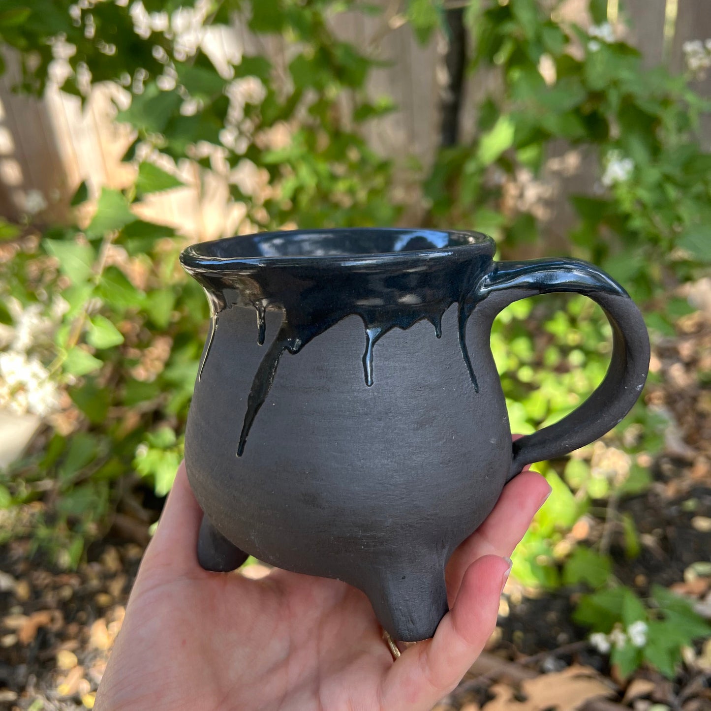 Halloween ceramic cauldron mug