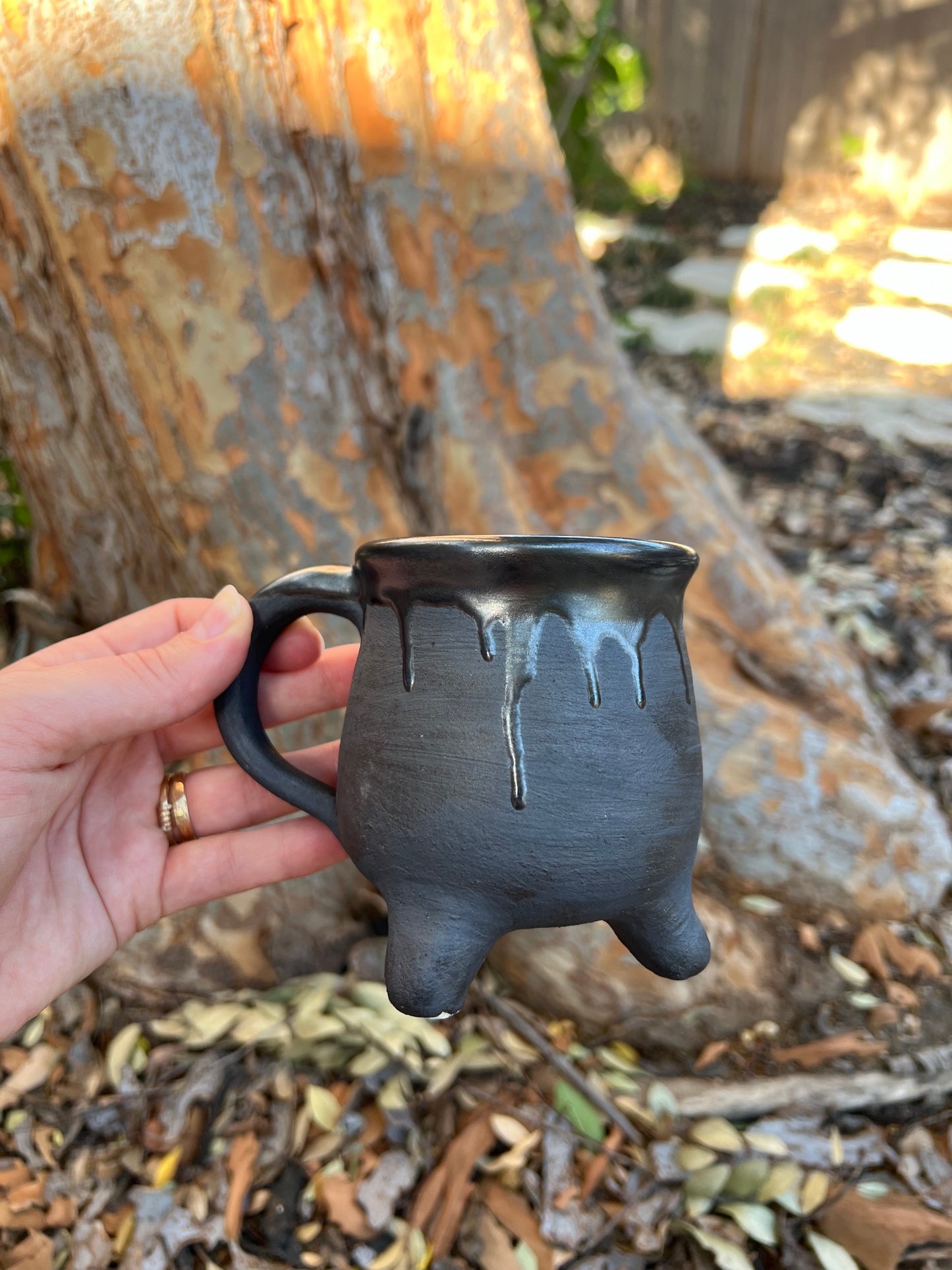 Halloween ceramic cauldron mug