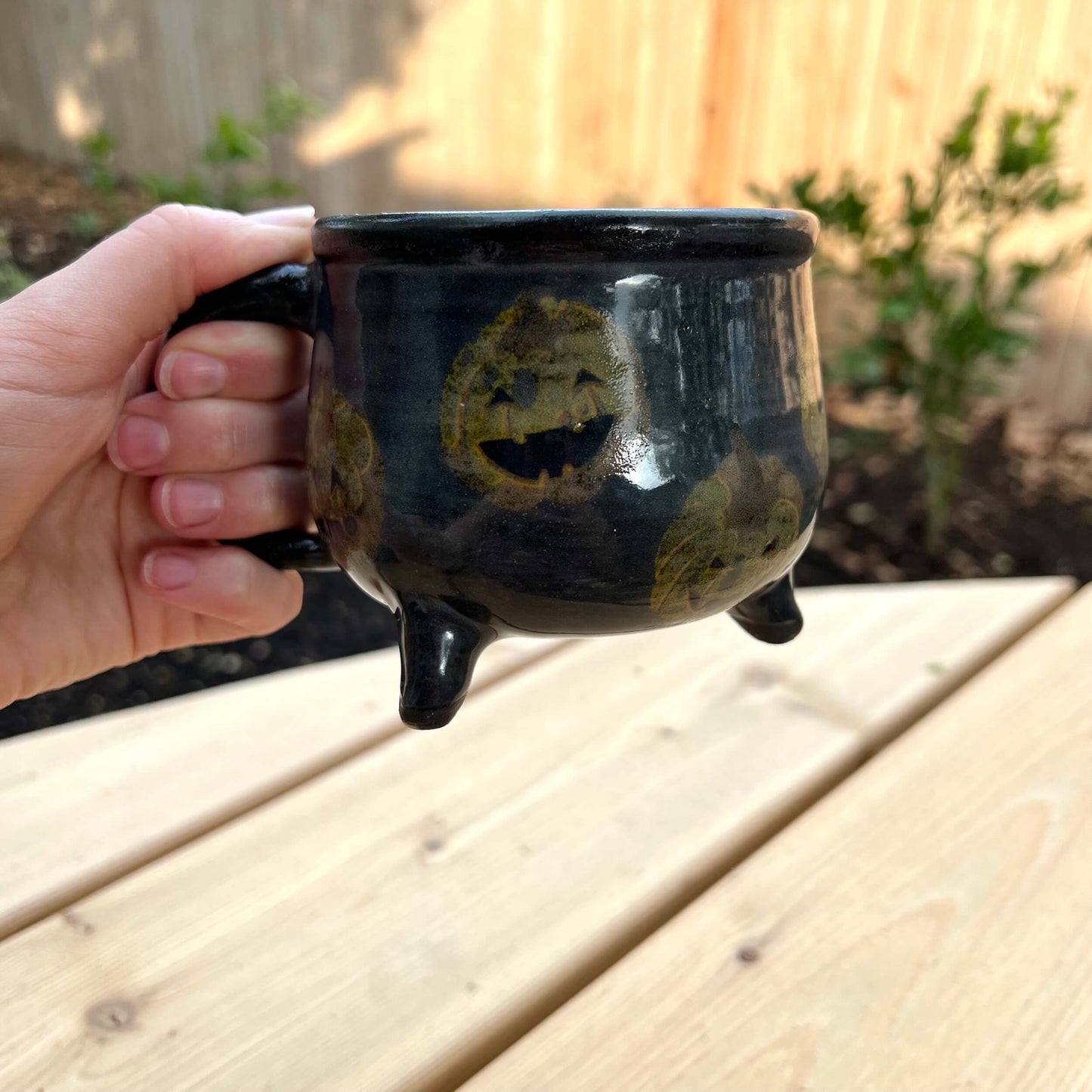 Halloween ceramic cauldron mug