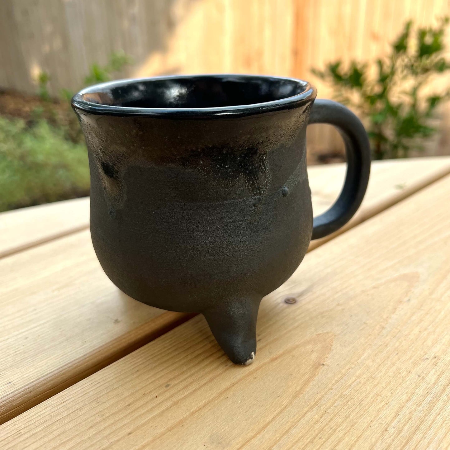 Halloween ceramic cauldron mug