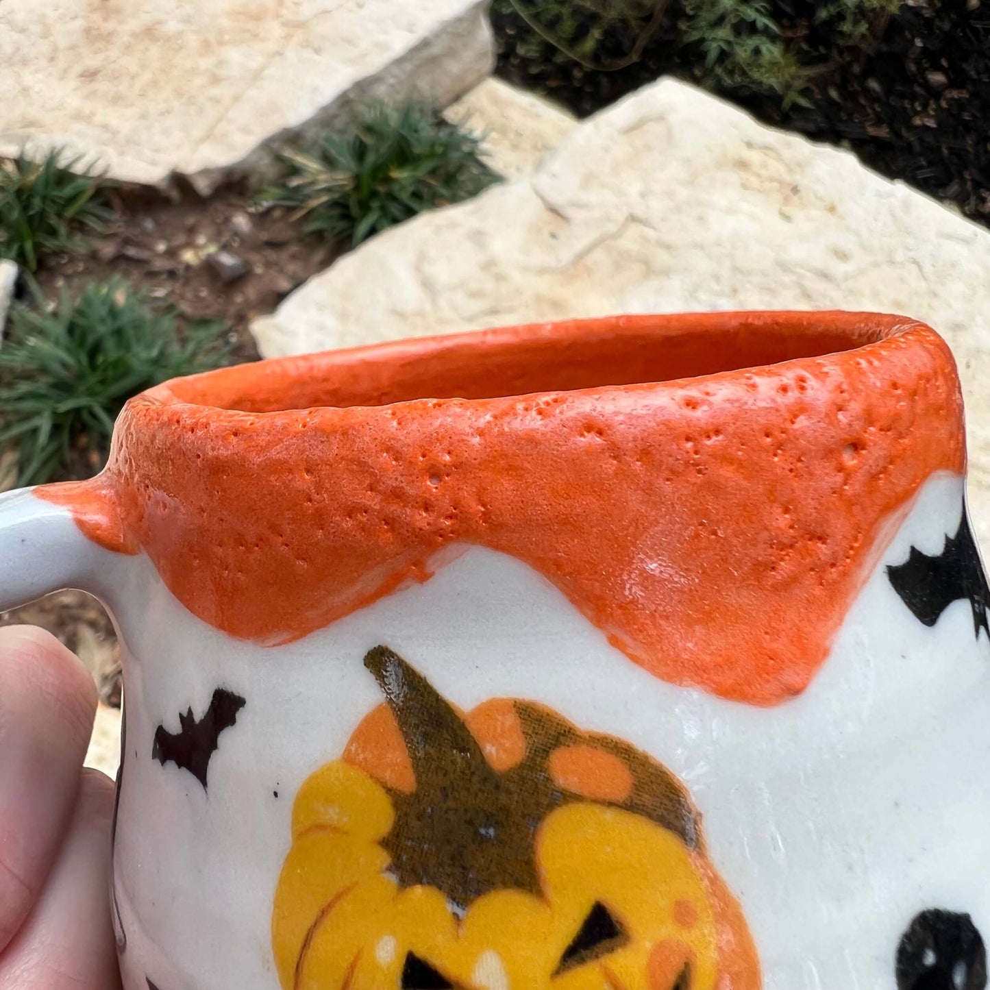 Halloween ceramic cauldron mug