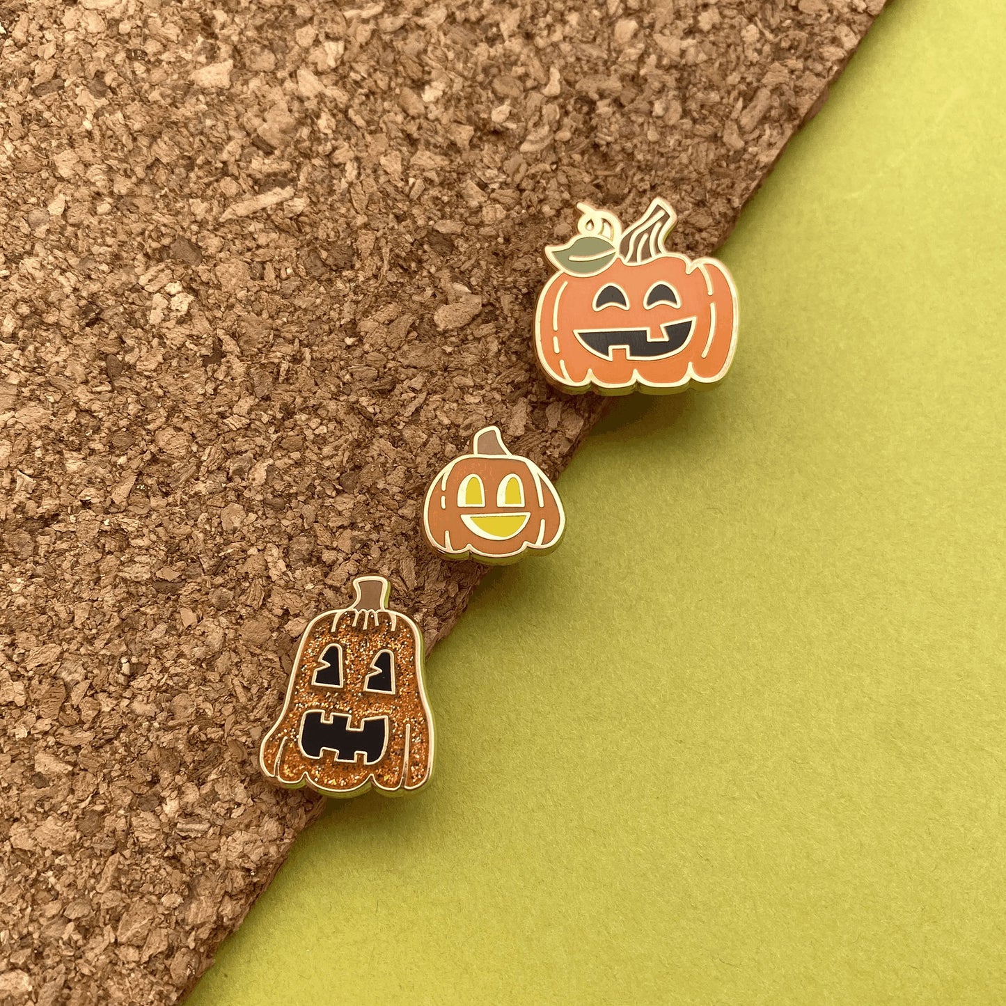 Tall glitter jack-o-lantern enamel pin