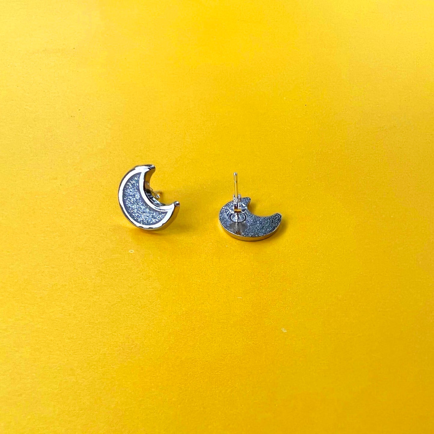 Silver crescent moon earrings