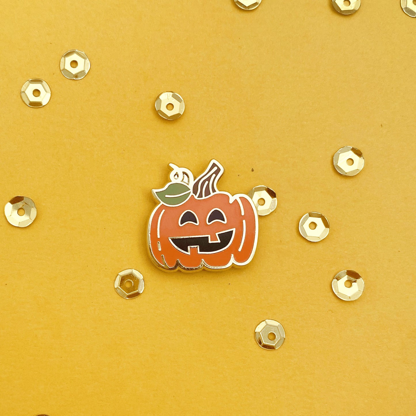 jack-o-lantern pumpkin enamel pin